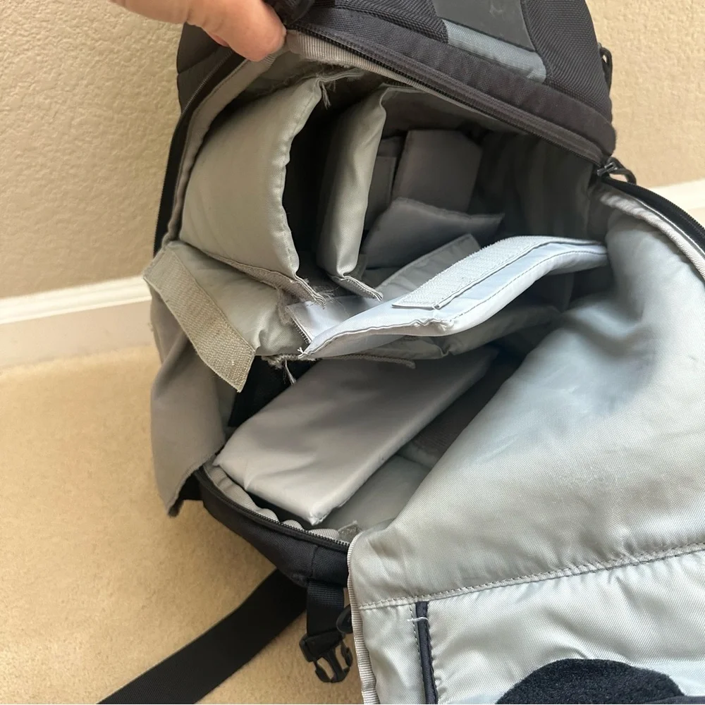 Lowepro SlingShot 200 AW Camera Bag